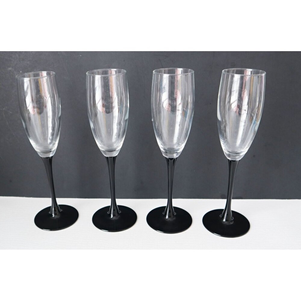 4 Vintage LUMINARC Black Stemmed Champagne Flutes Wine Glasses